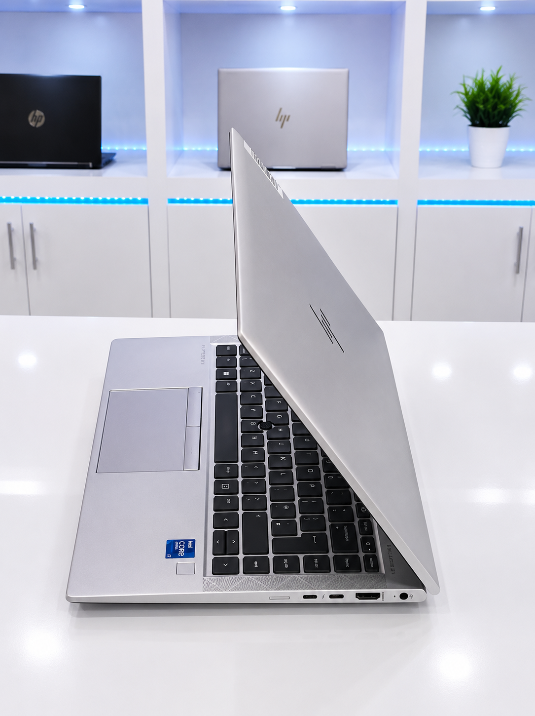 HP Elitebook 840 G8 2