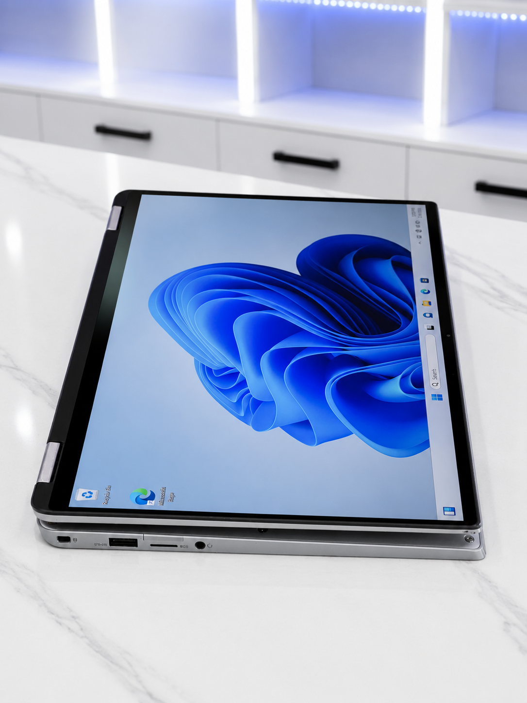 Dell Latitude 7400 2-in-1 4