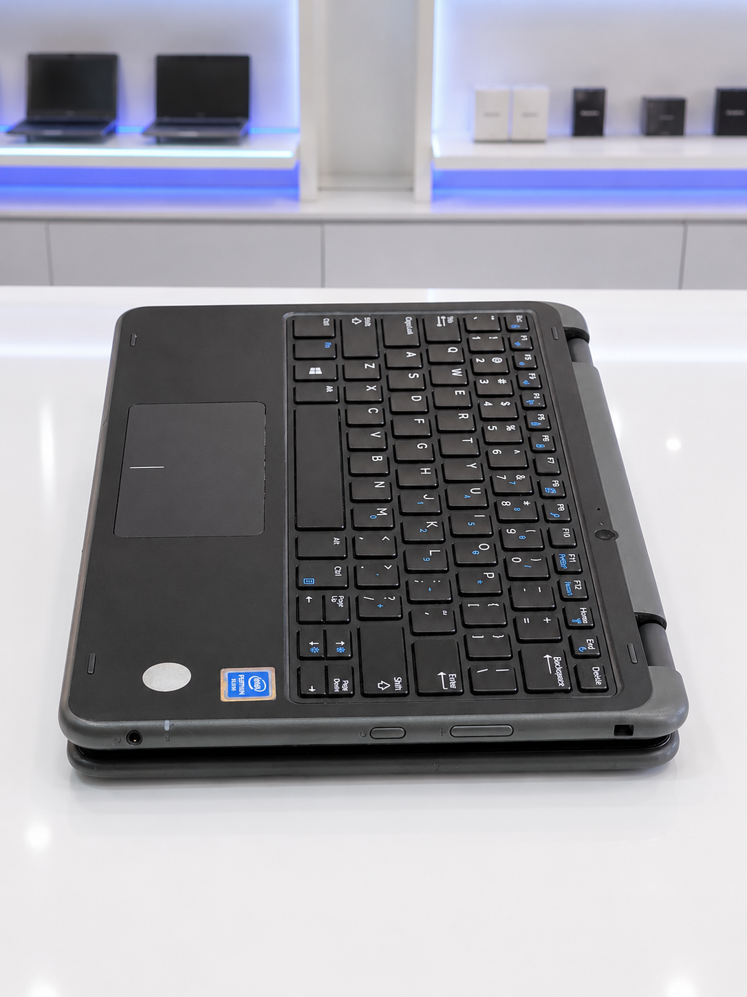 Dell latitude 3190 2-in-1 2